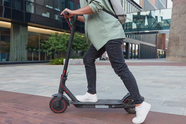 持込禁止_0025_動力付き移動支援機器