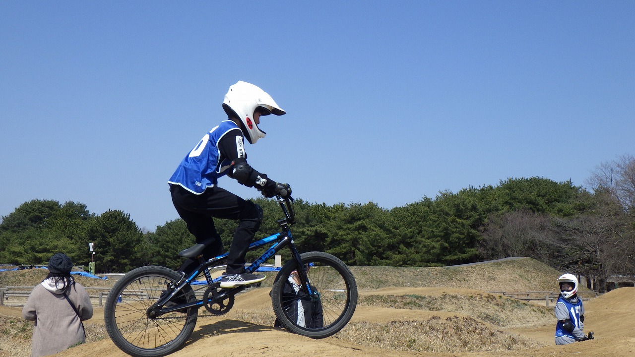 チャレンジ・ザ・BMX