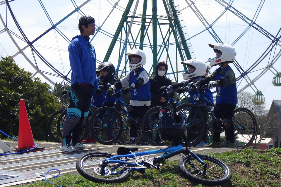 BMXパートナーR8_03