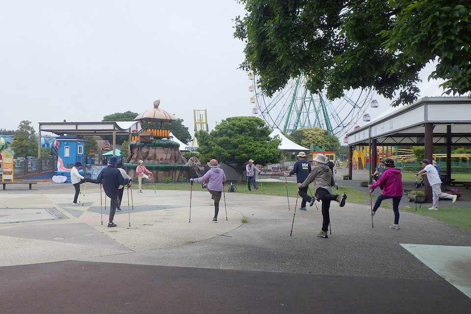 ノルディックウォーキングパートナーR8_06