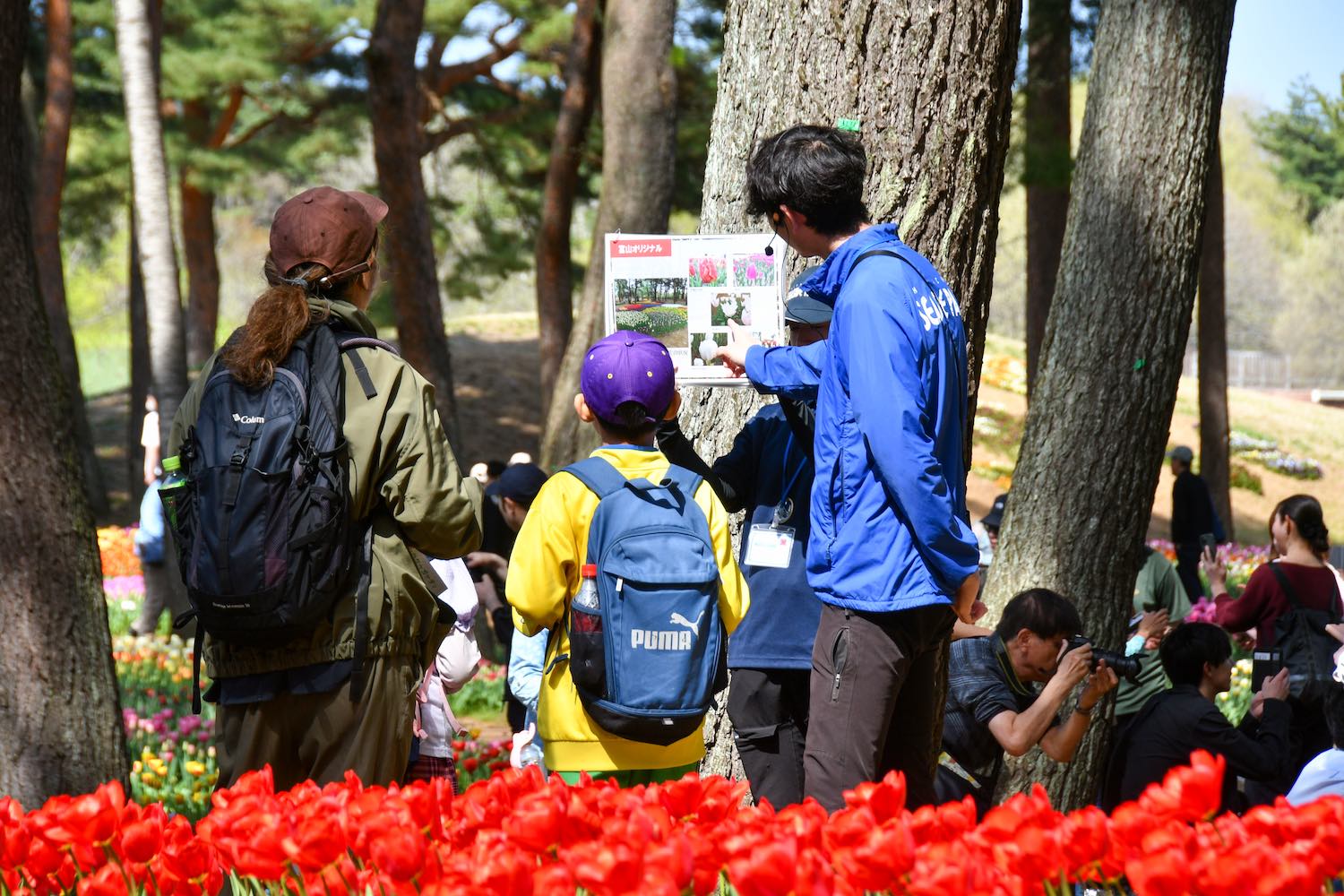 フラワリングガイドツアーの様子
