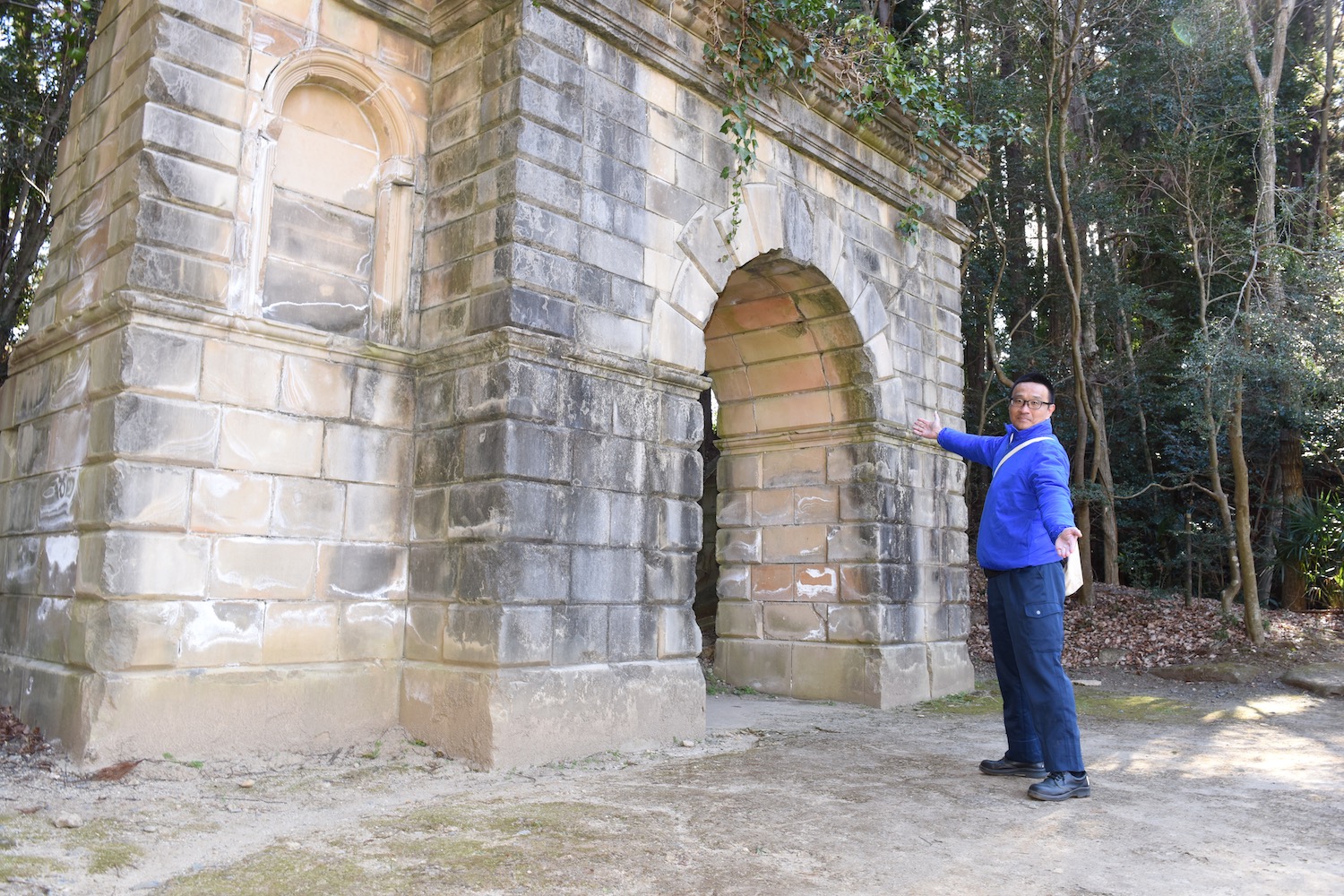 フォリーと呼ばれる装飾目的の廃墟