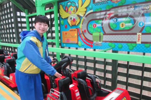 スタッフ