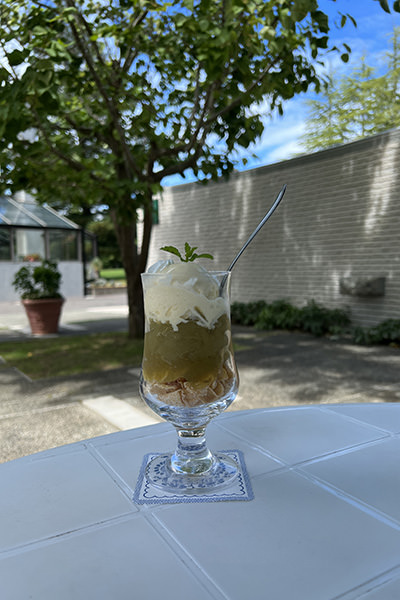 夏バテ知らずの梅ゼリーパフェ